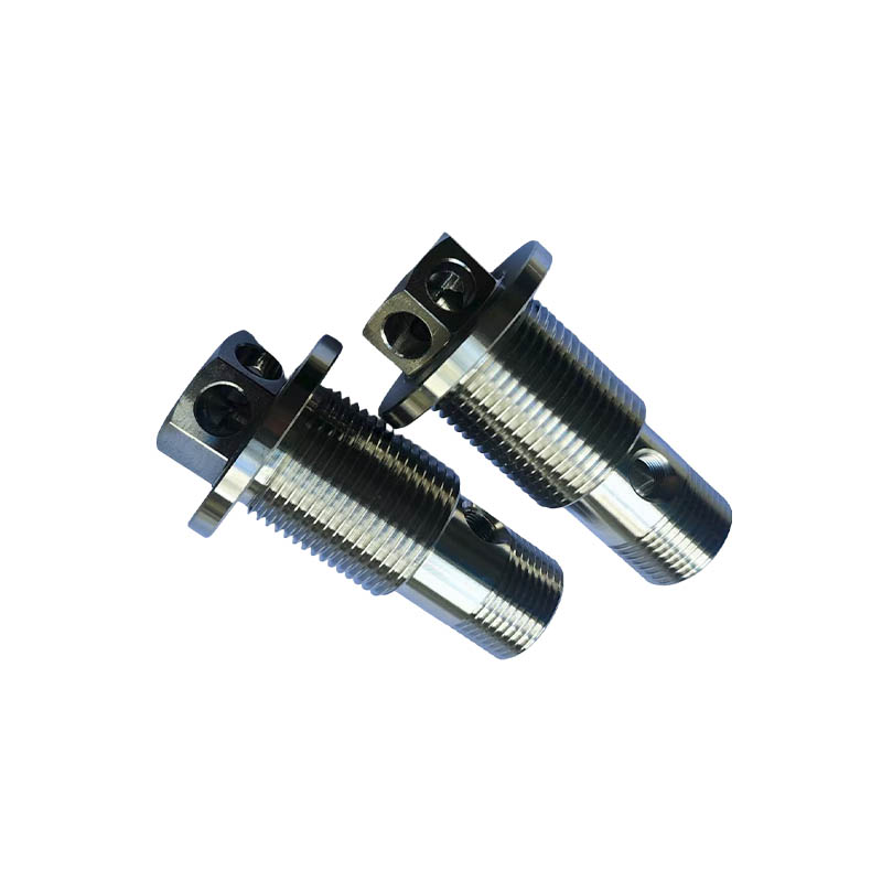 How do precision-machined stainless steel parts enhance the high-efficiency separation performance of oil/water diverters through superior manufacturing processes?